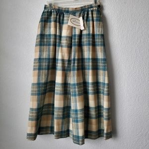 Vintage Pendleton plaid Cream and Blue Size 8